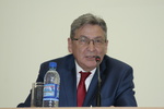 Выступает Президент Академии наук Республики Башкортостан Рамиль Назифович Бахтизин